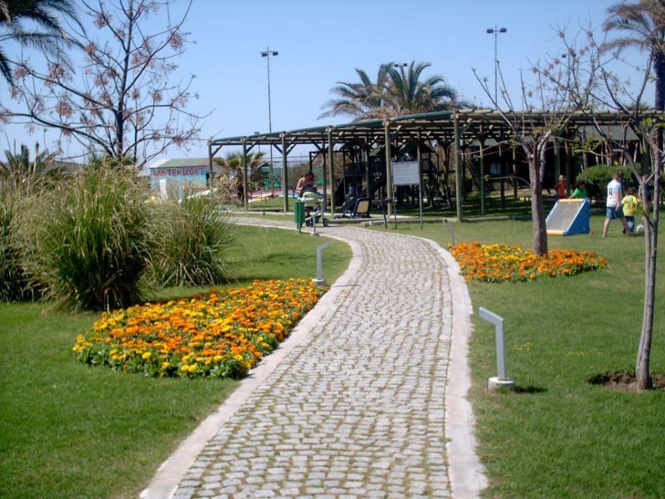 Weg zum Strand Arcanus Hotels Sorgun