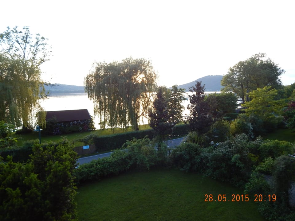 Auf den See Strandhotel Weyregg