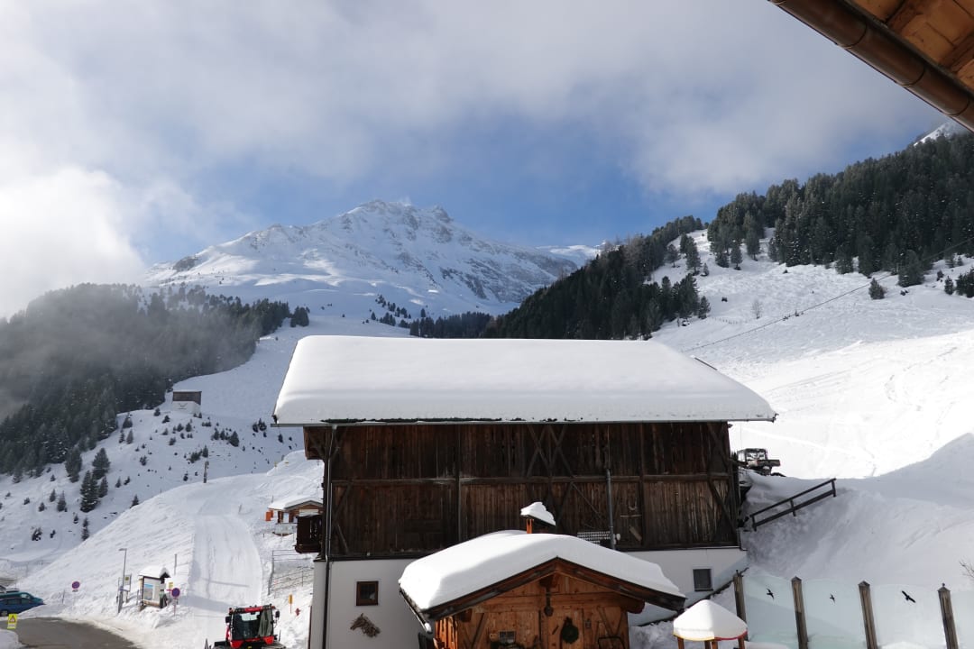 Ausblick Alpengasthof Pension Praxmar