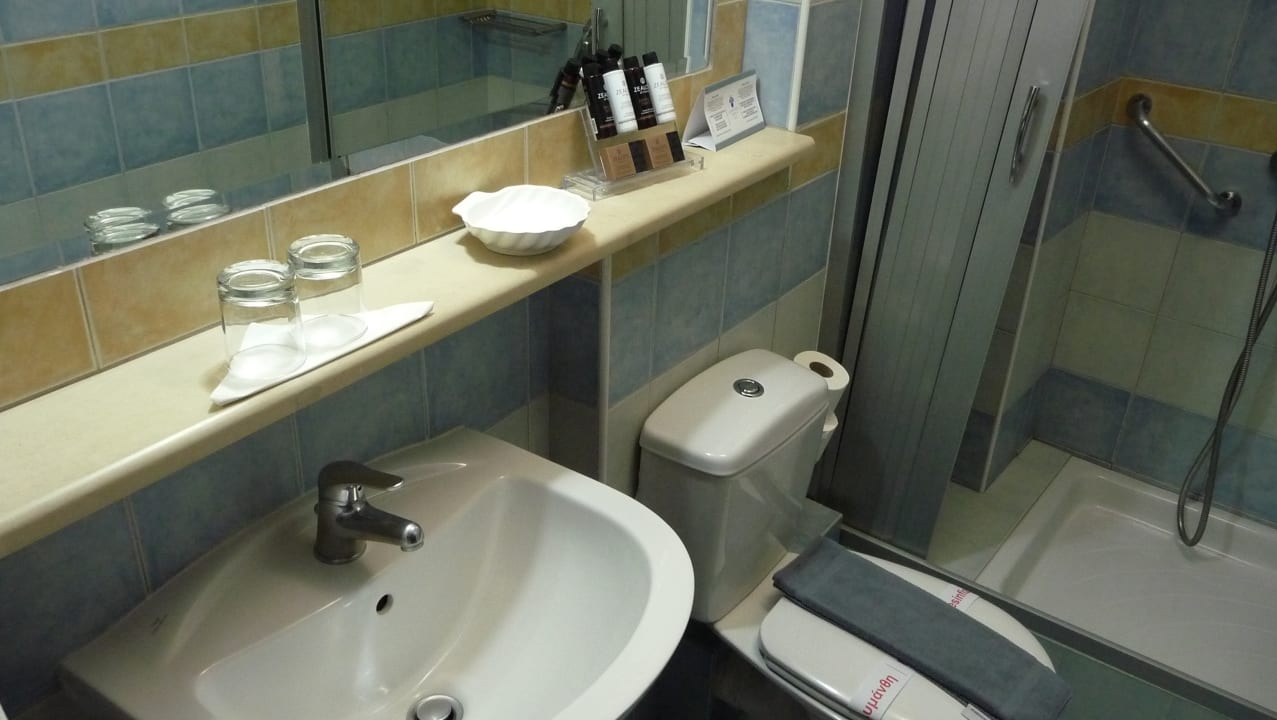 Zimmer Alianthos Garden Hotel
