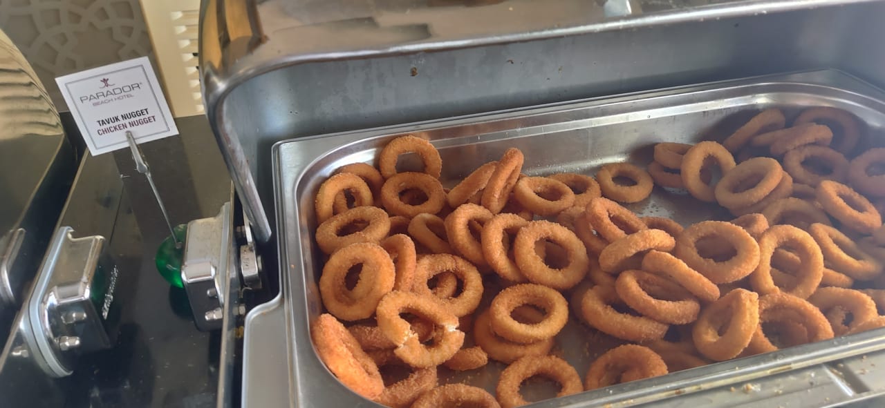 Gastro Parador Beach Hotel