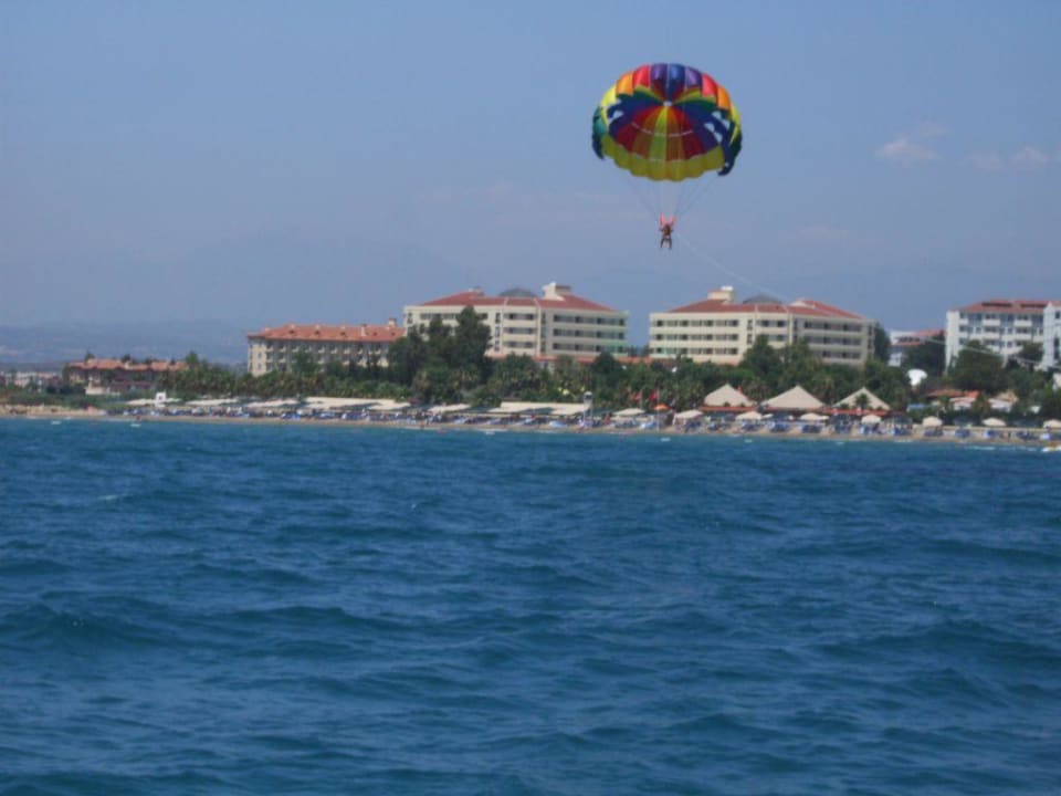 Blick auf den Miramare-Strand mit Beach Hotel Miramare Queen Hotel