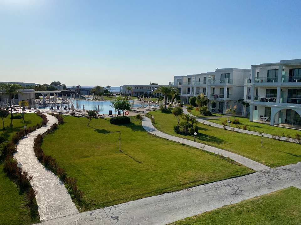 Außenansicht Asterias Beach Resort