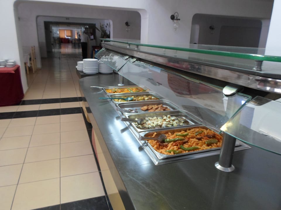 1Büffet Station von 5 bis 8 je nach Gästeanzahl The Club Hammamet