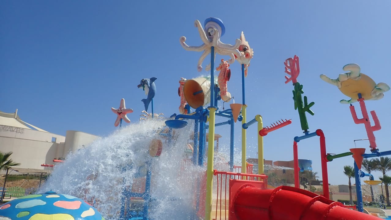 Pool Malikia Resort Abu Dabbab