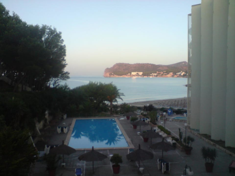 Pool Hotel Vibra Beverly Playa