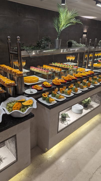 Gastro Kaisol Romance Resort