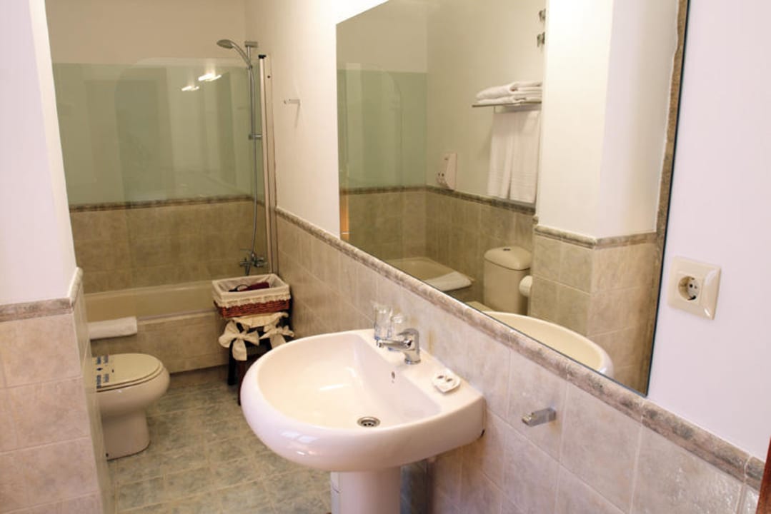 Baño Hotel Parada de Francos