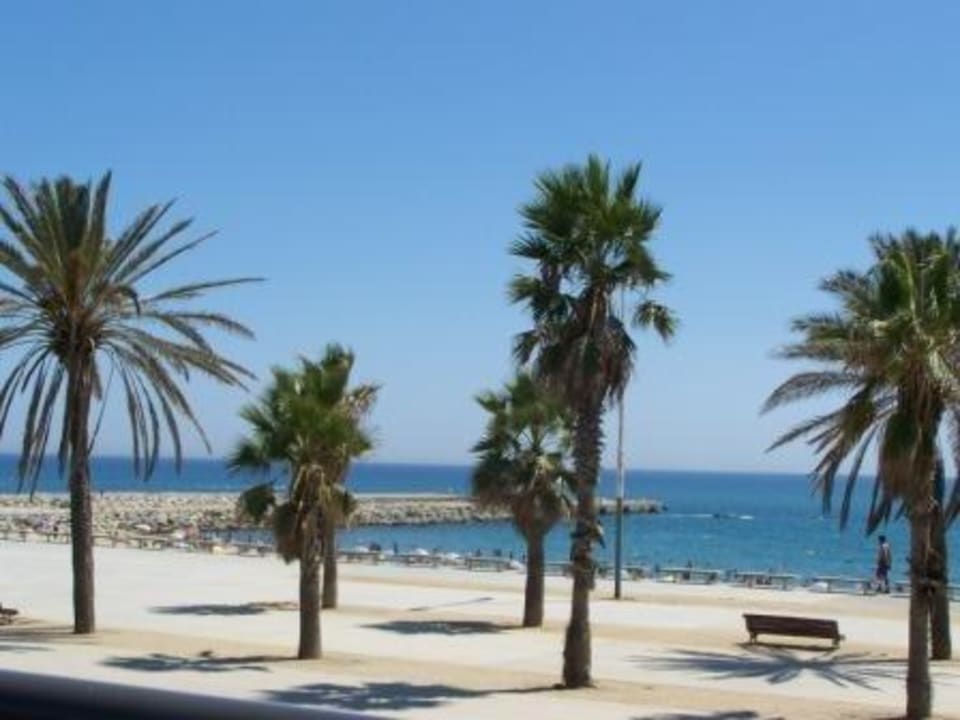 Am Strand Hotel Continental Barcelona