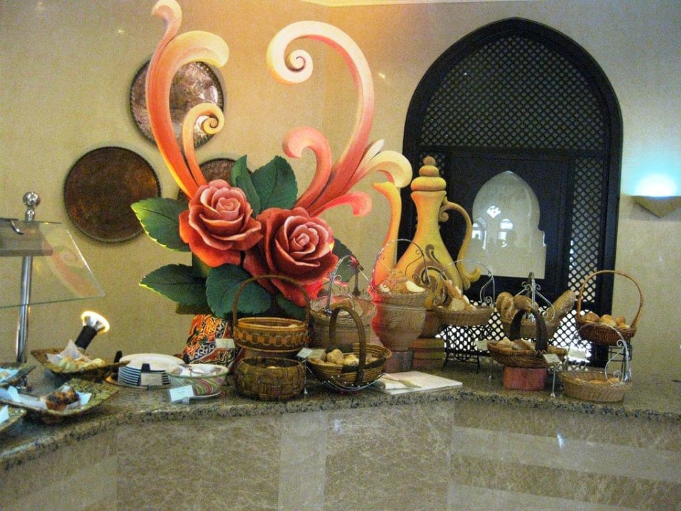 Brotauswahl Miramar Al Aqah Beach Resort