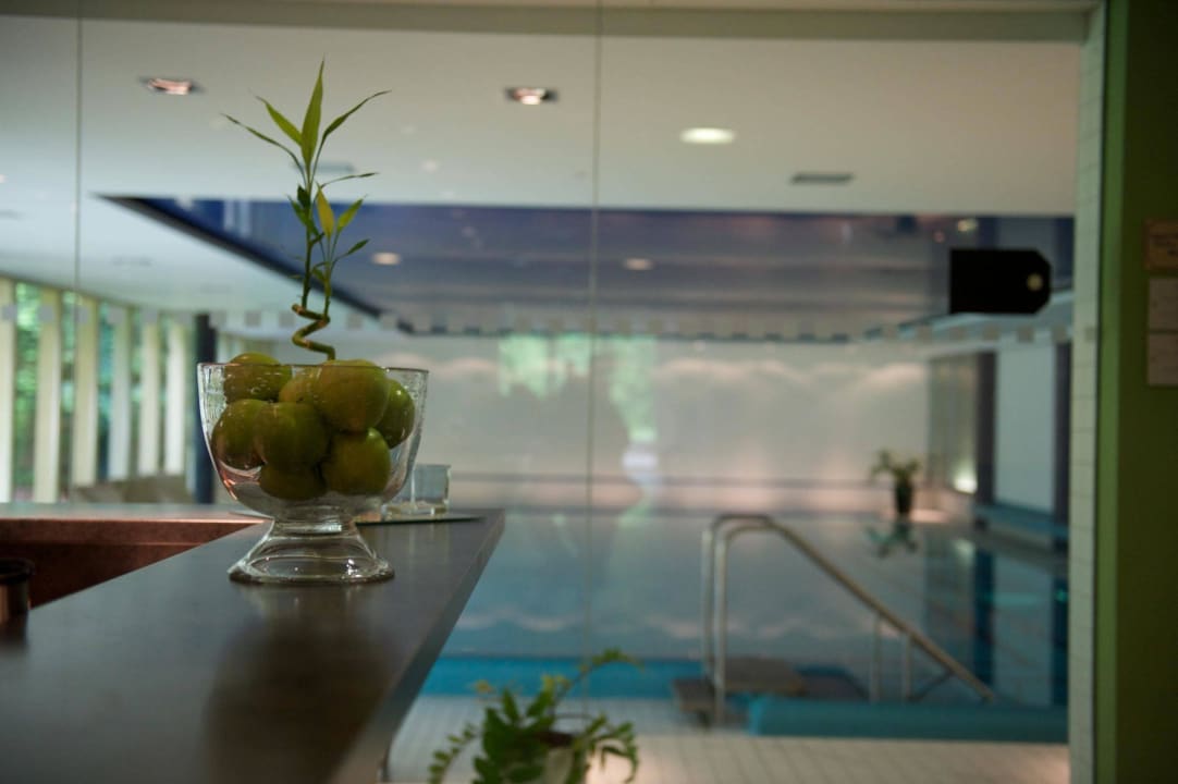 Innenpool Dolce by Wyndham Bad Nauheim