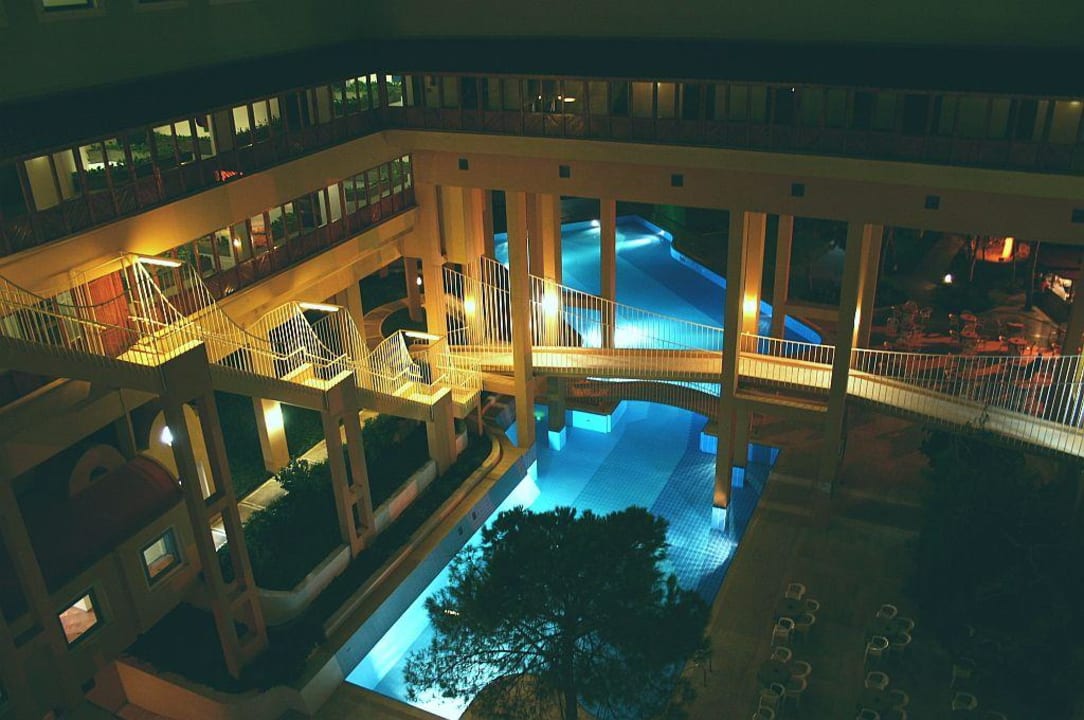 Pool Asteria Collection Side