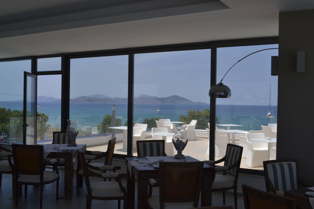 Peruzzi Fine Restaurant Diamond Deluxe Hotel & SPA