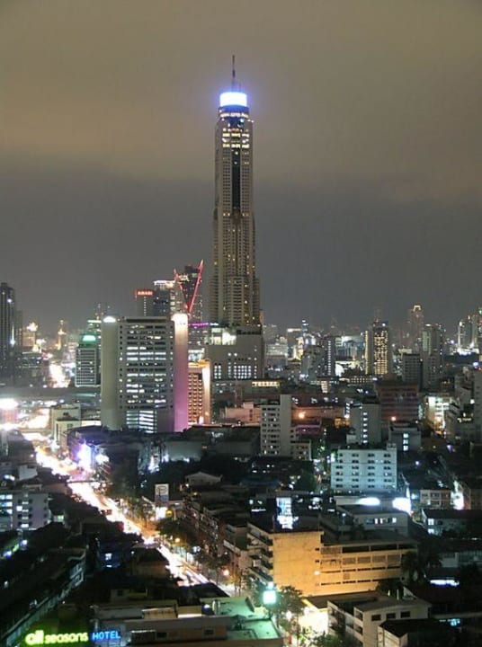 Bangkok bei Nacht Hotel Century Park