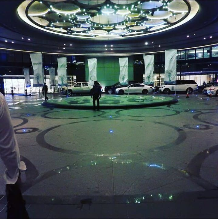 Eingang Conrad Abu Dhabi Etihad Towers