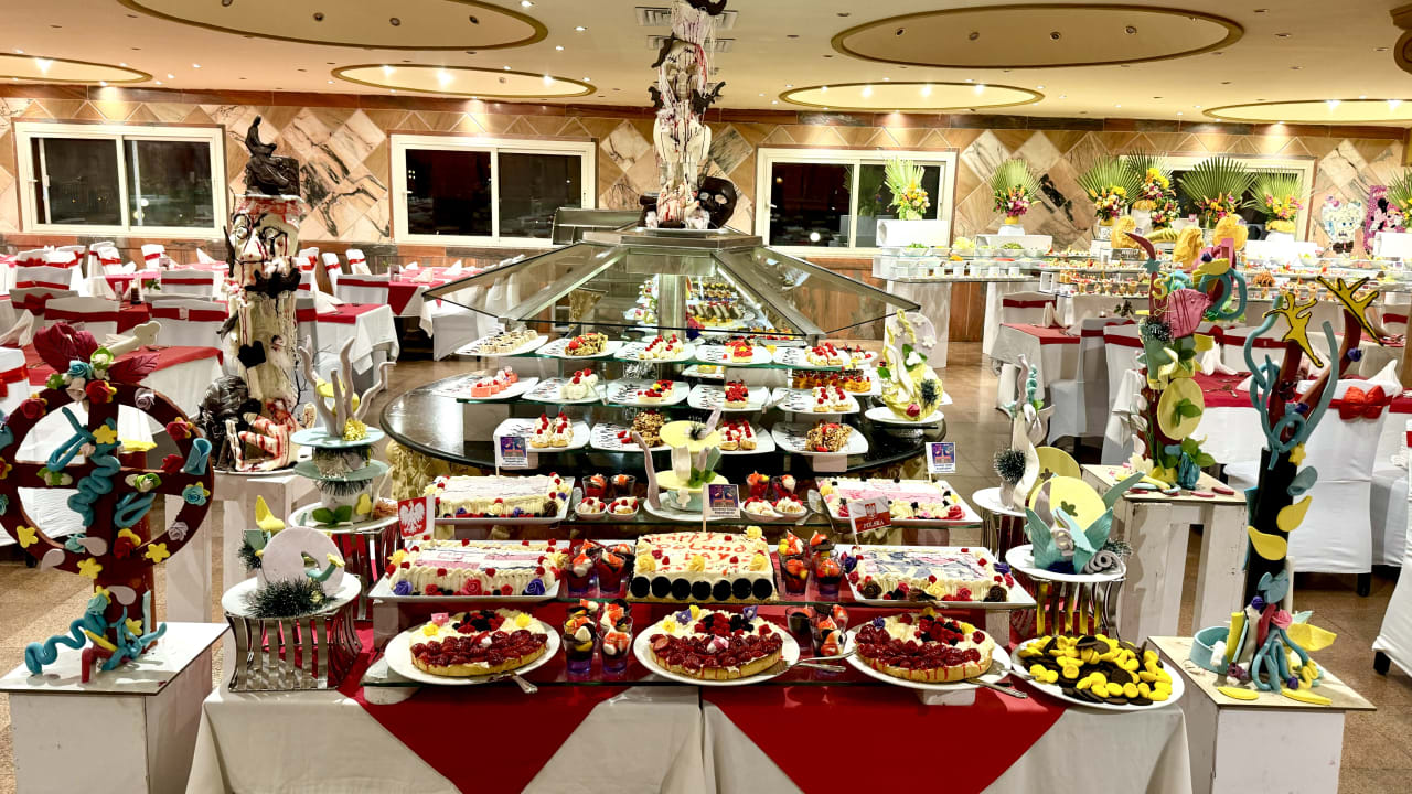 Gastro Three Corners Happy Life Beach Resort