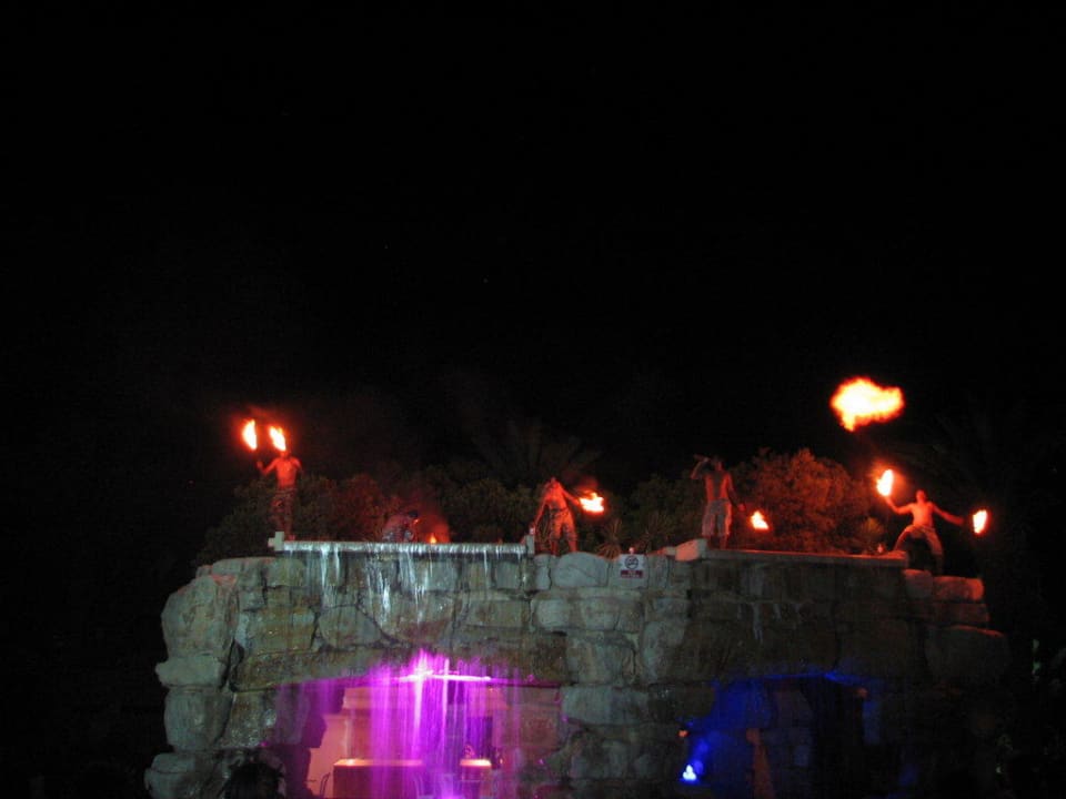 Poolparty TUI MAGIC LIFE Africana