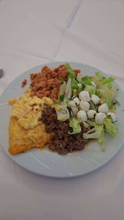 Gastro Xanadu Resort Hotel