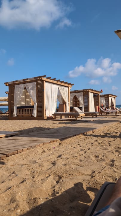 Strand Jacaranda Luxury Resort