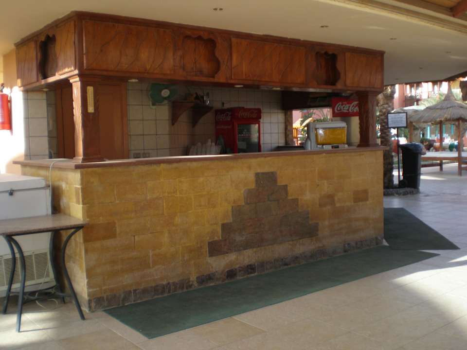Bar przy basenie Pickalbatros Aqua Park Resort - Hurghada