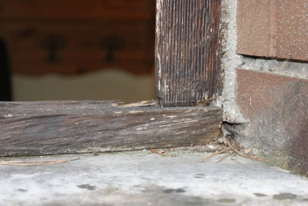 Eines von drei Fenstern Hotel Marco Polo