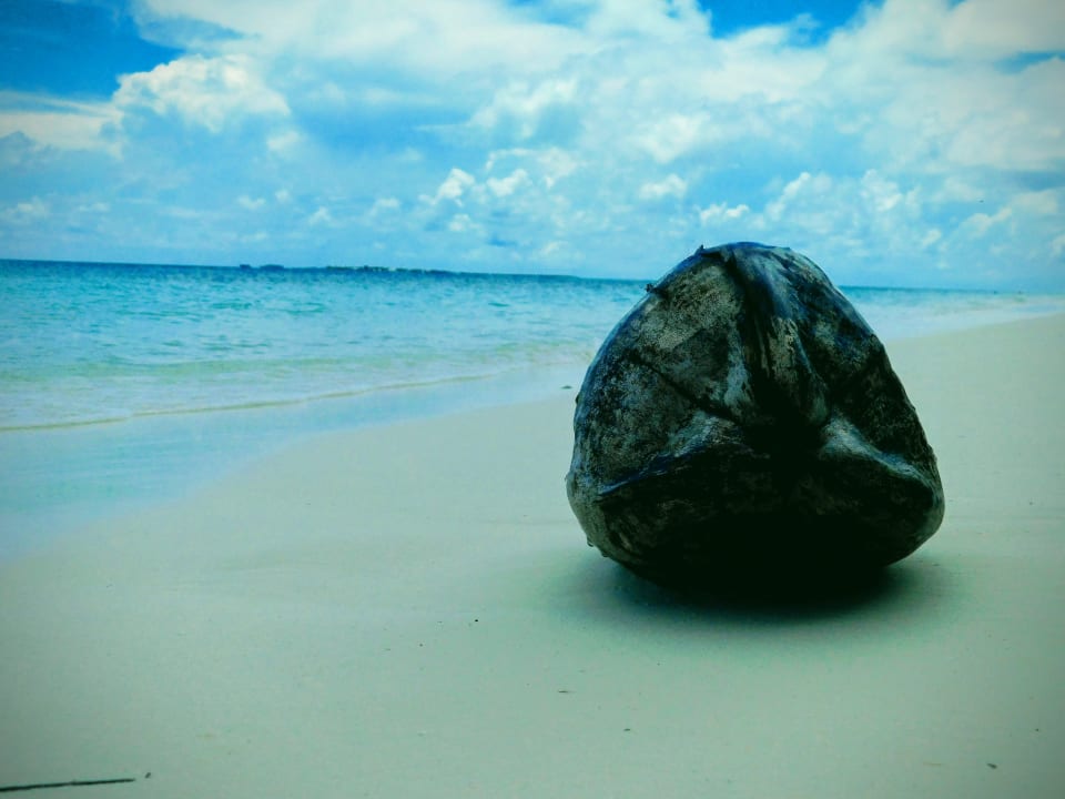 Strand Kuredu Island Resort & Spa