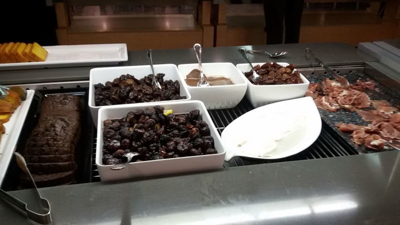 Gastro The Views Monumental (Im Umbau/Renovierung)