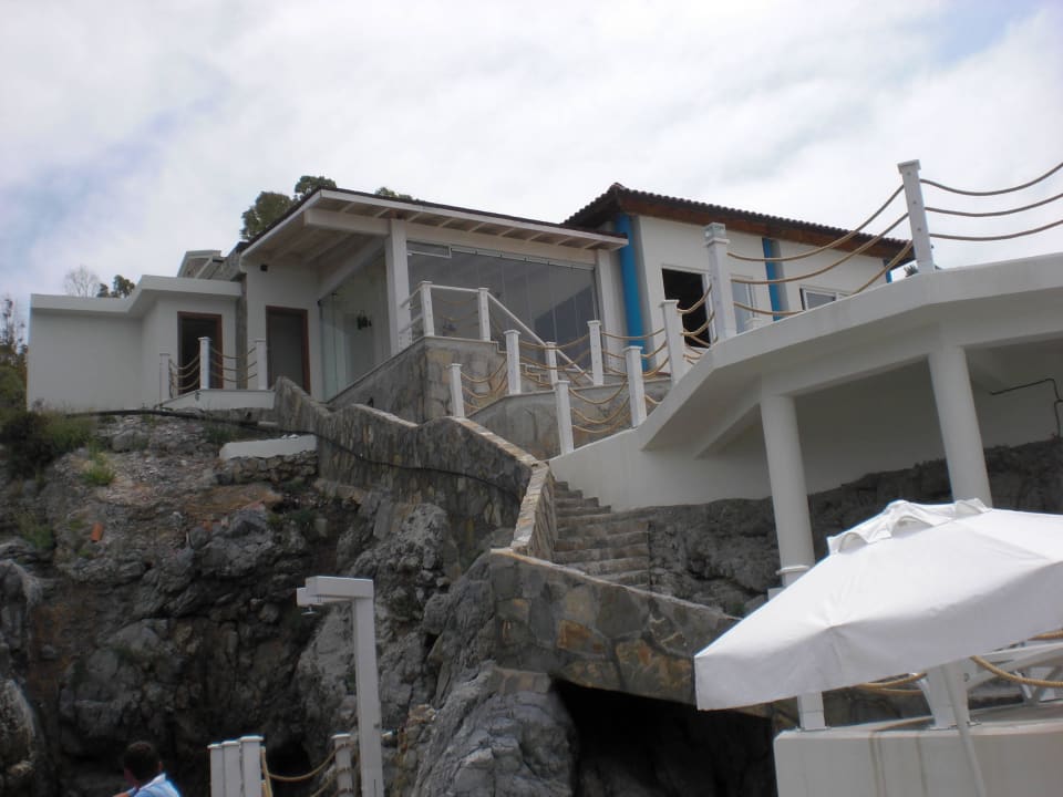 Zu kleine Badeplattform! Ramada Resort Kusadasi & Golf