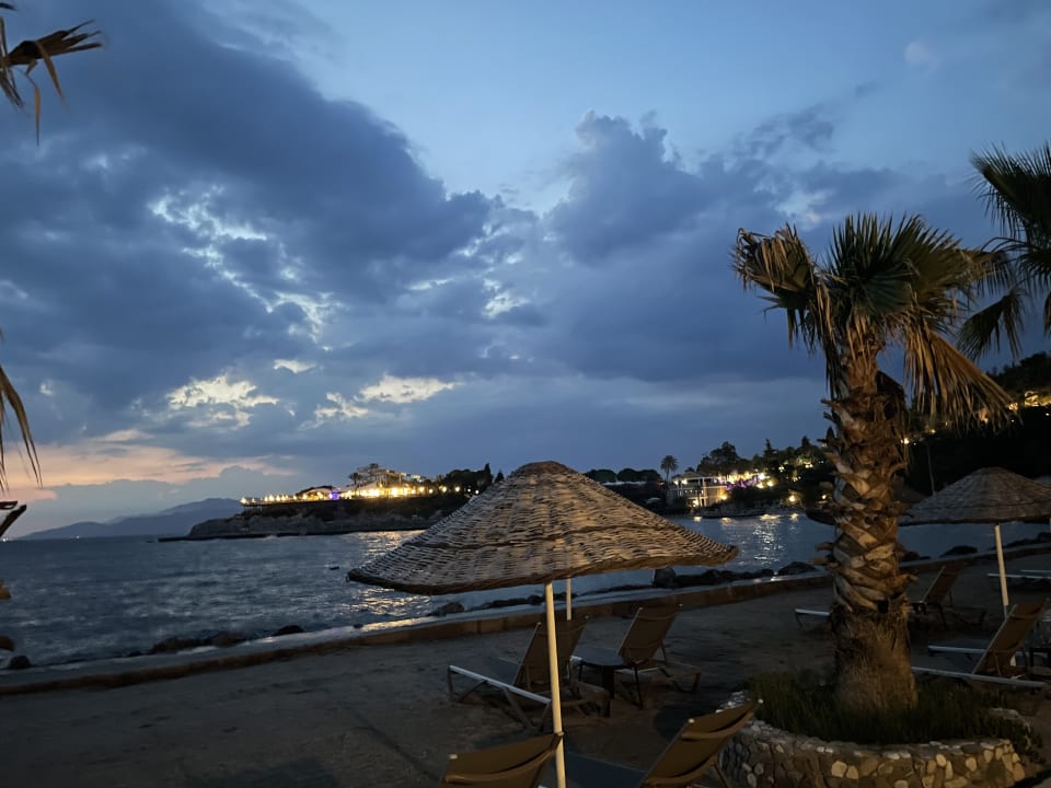 Strand Hotel Pine Bay Holiday Resort