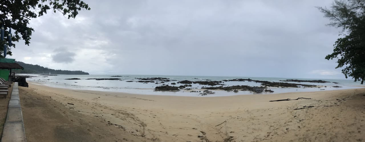 Strand Ocean Breeze Resort