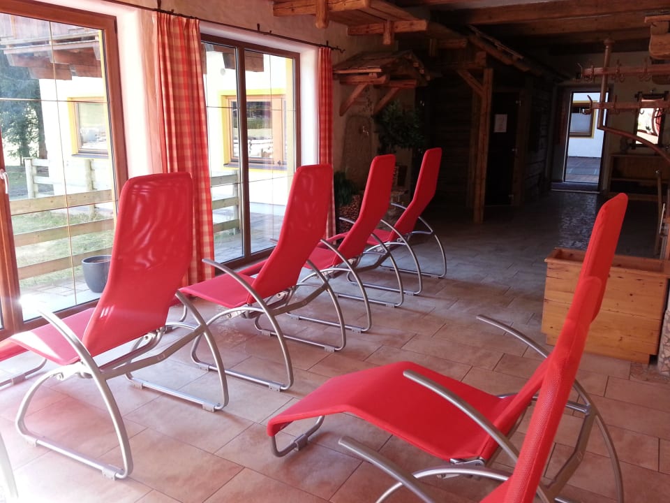 Ruheraum im Wellnessbereich Hotel Bergzeit by seven