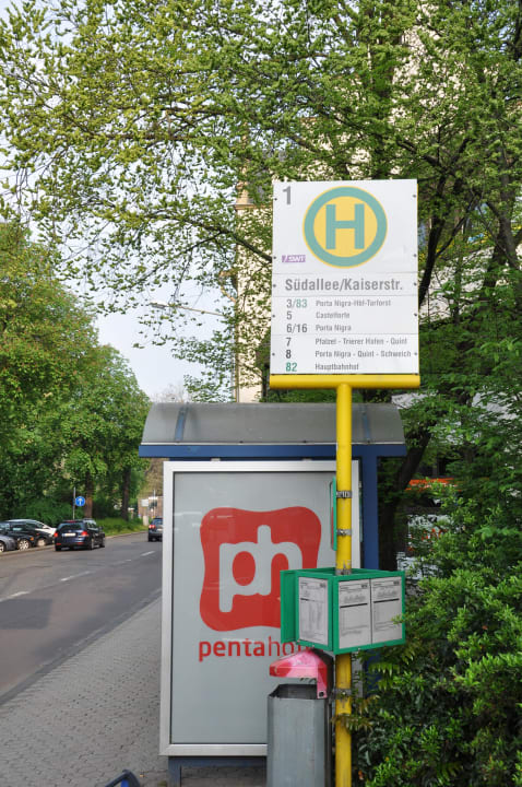 Bushaltestelle vor Hotel Best Western Hotel Trier City