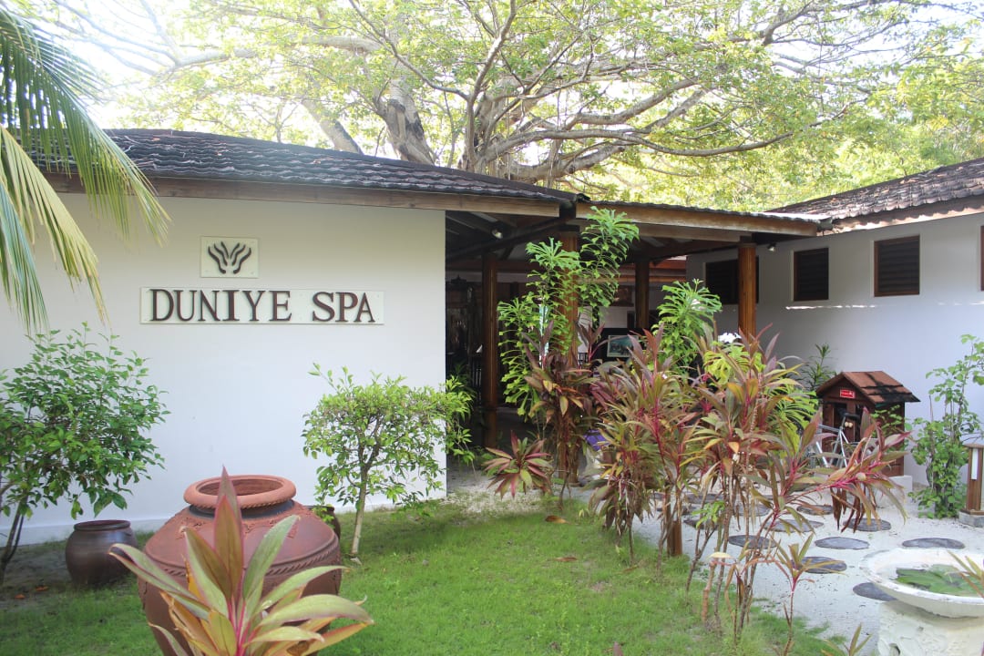 Spa Meeru Maldives Resort Island