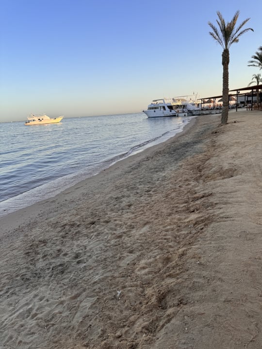 Strand Serry Beach Resort