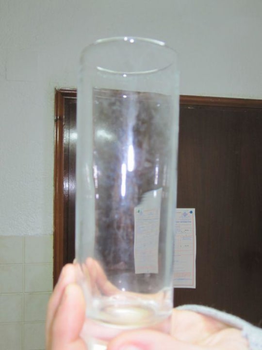 Geschirr im Zimmer Studios & Appartements Belvedere