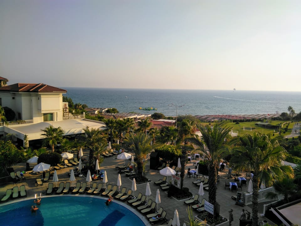 Gartenanlage Alba Queen Hotel