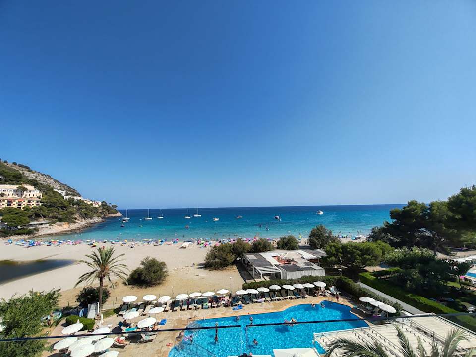 Ausblick Universal Hotel Castell Royal