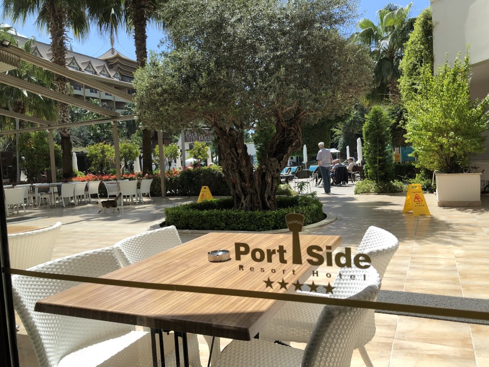 Ausblick Port Side Resort Hotel