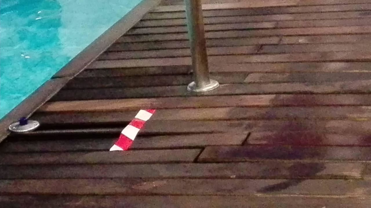 Es lieber abgeklebt statt repariert  Grupotel Playa de Palma Suites & Spa