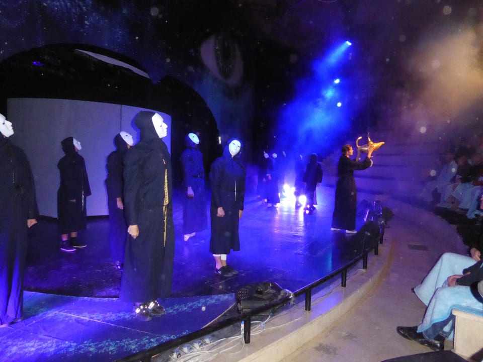 Abendvorstellung ROBINSON SOMA BAY