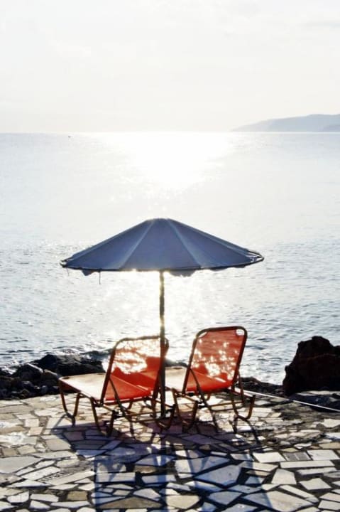 Beach at 7.00 am Eri Beach & Village