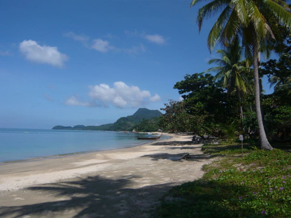 Strand am Hotel Koh Jum Lodge