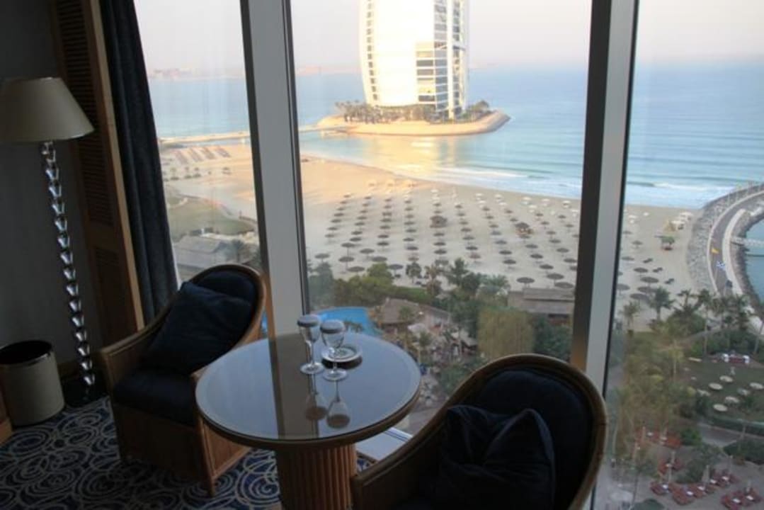 Pohlad z pokoje Jumeirah Beach Hotel