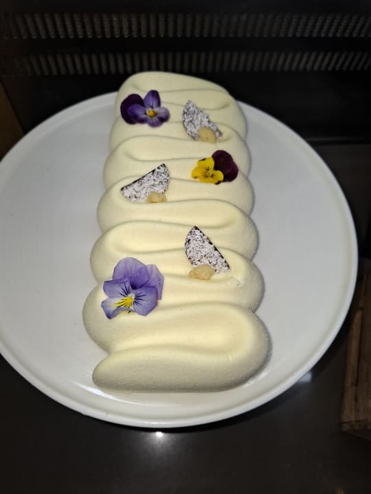 Gastro Elysium Resort & Spa Hotel