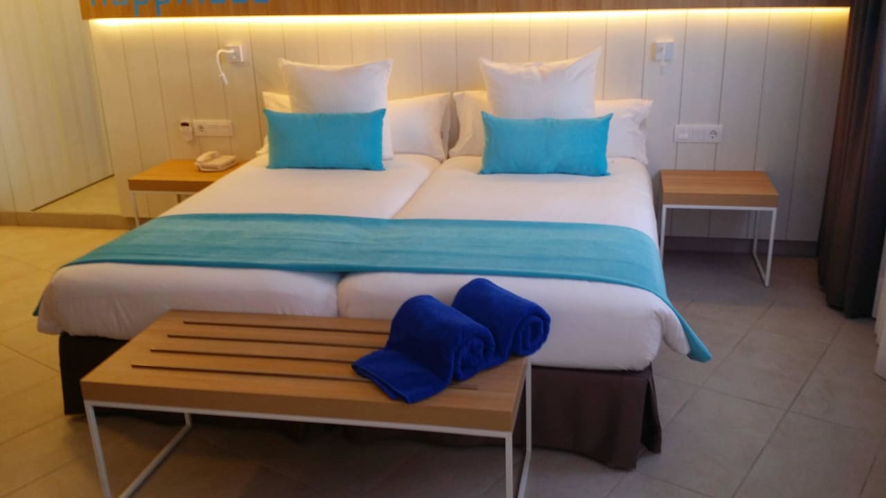 Beds Servatur Playa Bonita