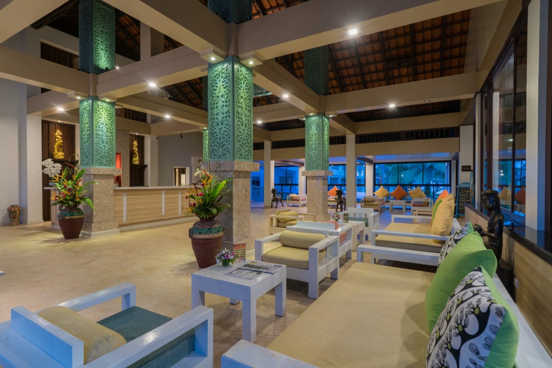 Lobby The Briza Beach Resort Khaolak