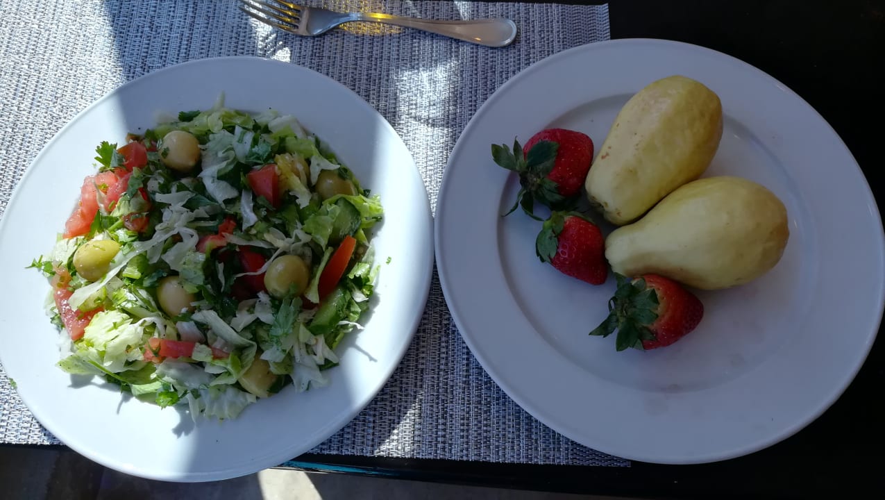 Gastro Moreno Horizon Spa & Resort