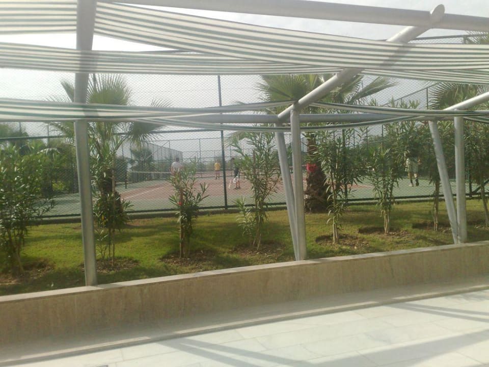 Tennis Court VONRESORT Golden Coast