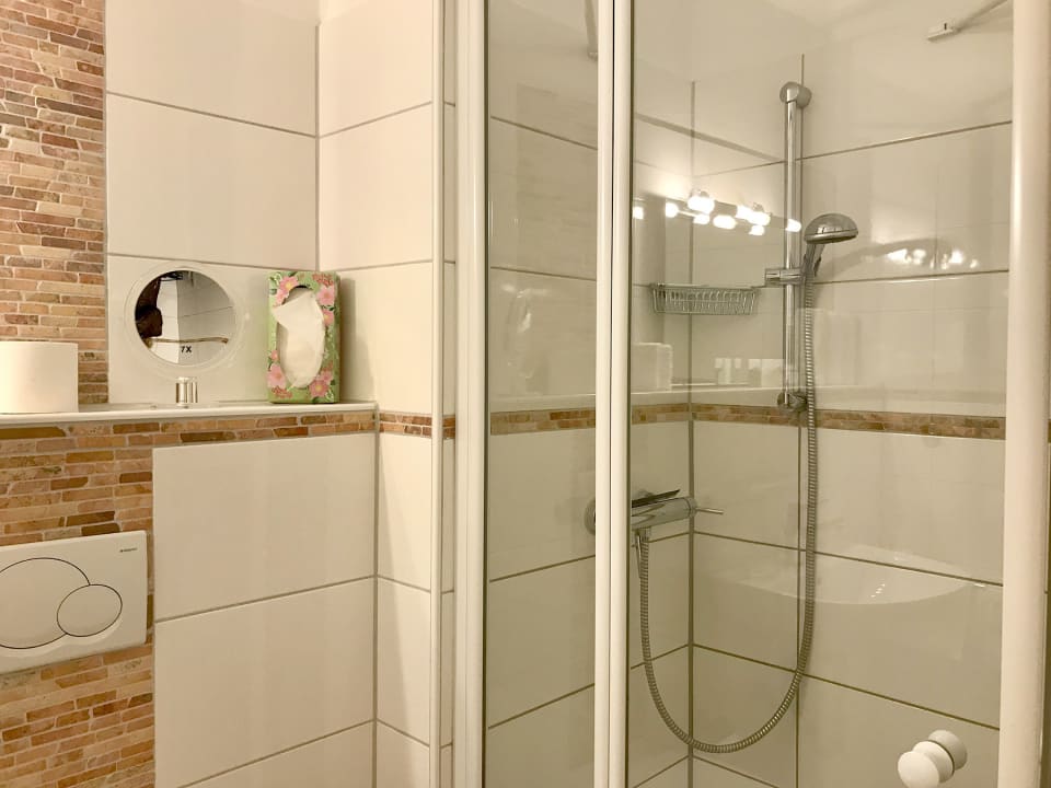 Zimmer Lindau - die Trauminsel Ferienwohnungen 2 & 3