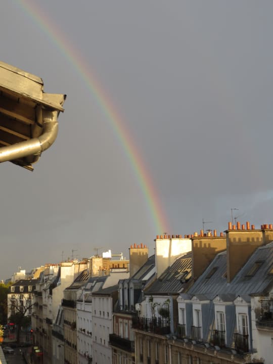 Super Ausblick Libertel Montmartre Opéra